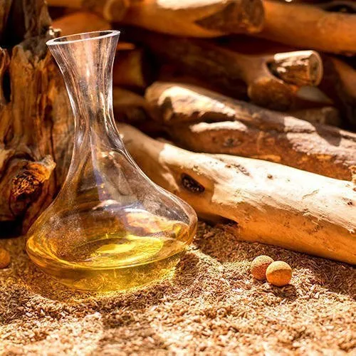 Sandalwood Oil In Vuyyuru